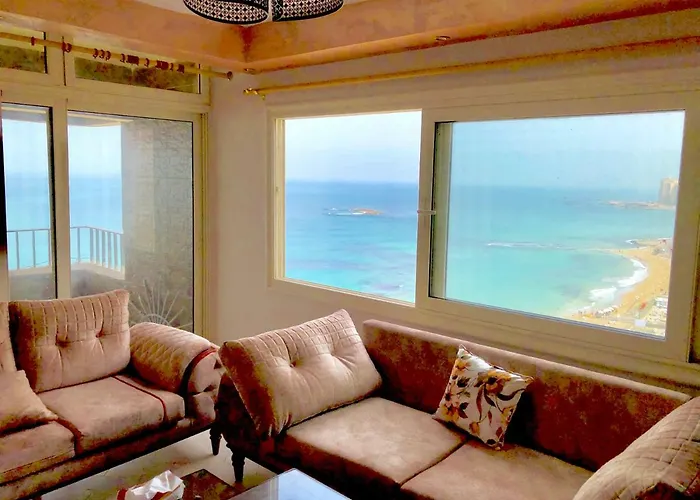 Toscanini Apartament اول صف مباشره